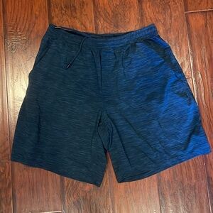 Lululemon shorts size XL blue